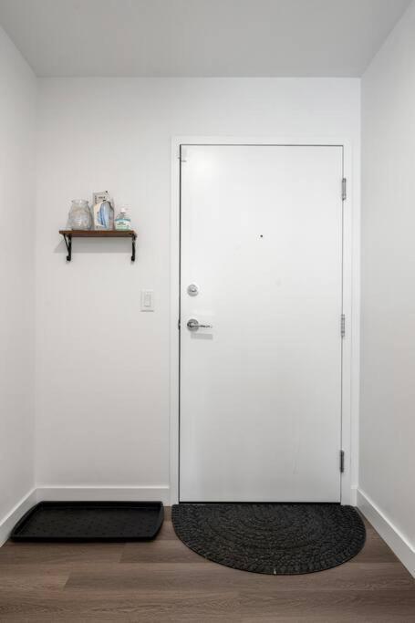 Apartamento Chic 1Br Kensington Unit W/Parking YYC Exterior foto