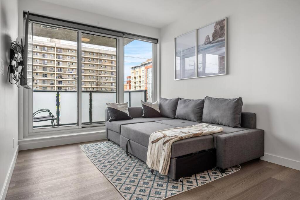 Apartamento Chic 1Br Kensington Unit W/Parking YYC Exterior foto